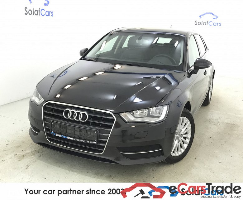 Audi A3 SB 1.6TDI AMBIENTE Navi 1/2 Leather PDC Klima