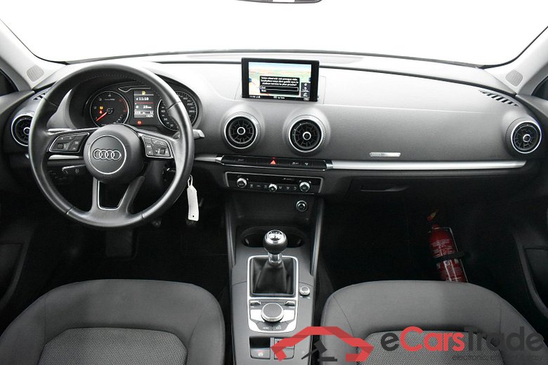 Audi A3 SB 1.6 TDi Xenon Navi Klima PDC ... #6