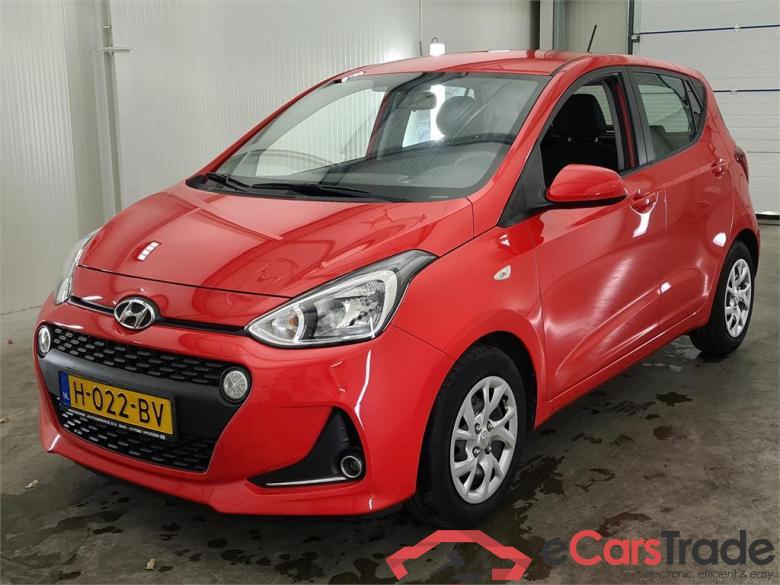 Hyundai i10 13-19 Hyundai i10 1.0i Blue Comfort Smart Navigation Pack 5d