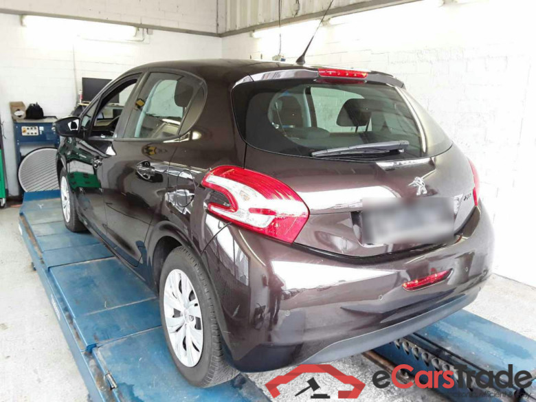 Peugeot Active 208 #3
