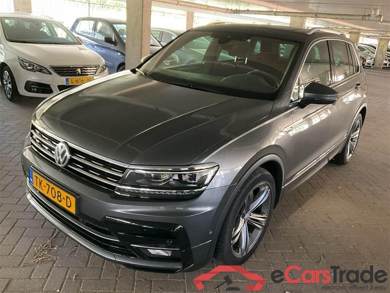 VOLKSWAGEN Tiguan 1.4 TSI 4Motion Highline Busin #1