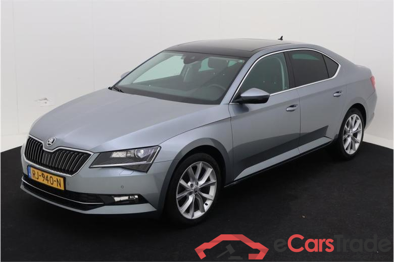 SKODA Superb 88 kW