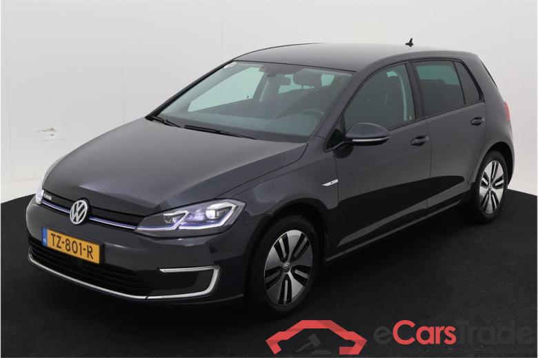 VOLKSWAGEN e-Golf  #1