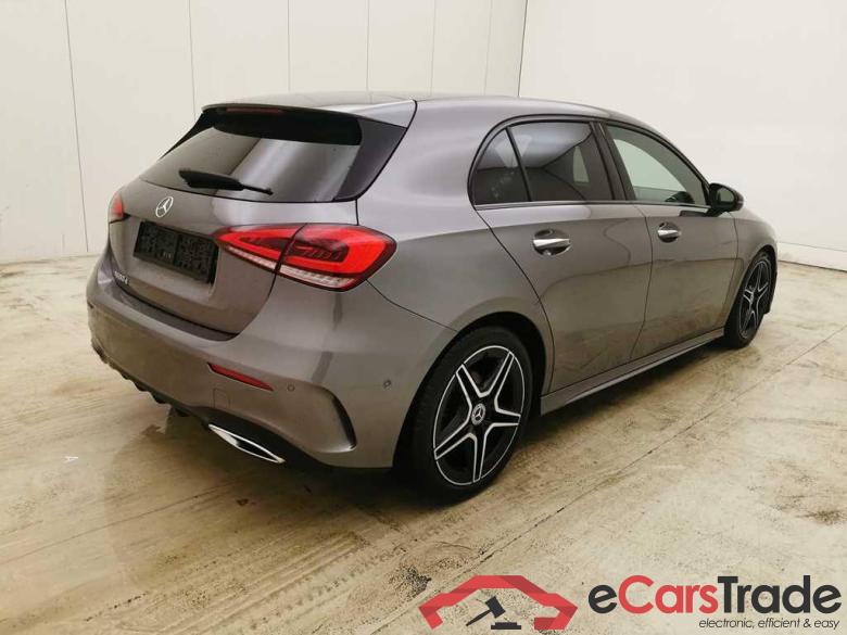 Mercedes A 180 d AMG Night Pano Aut. LED-Multibeam Ambient Widescreen Burmester Navi Sport-Leather-Alcantara KeylessGo Klima PDC ... #3