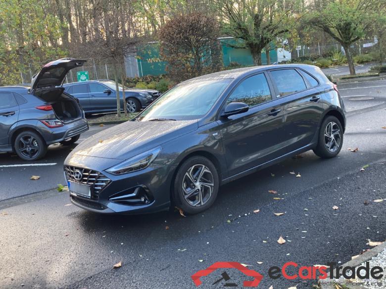 Hyundai Intro Edition Mild-Hybrid I30 #1