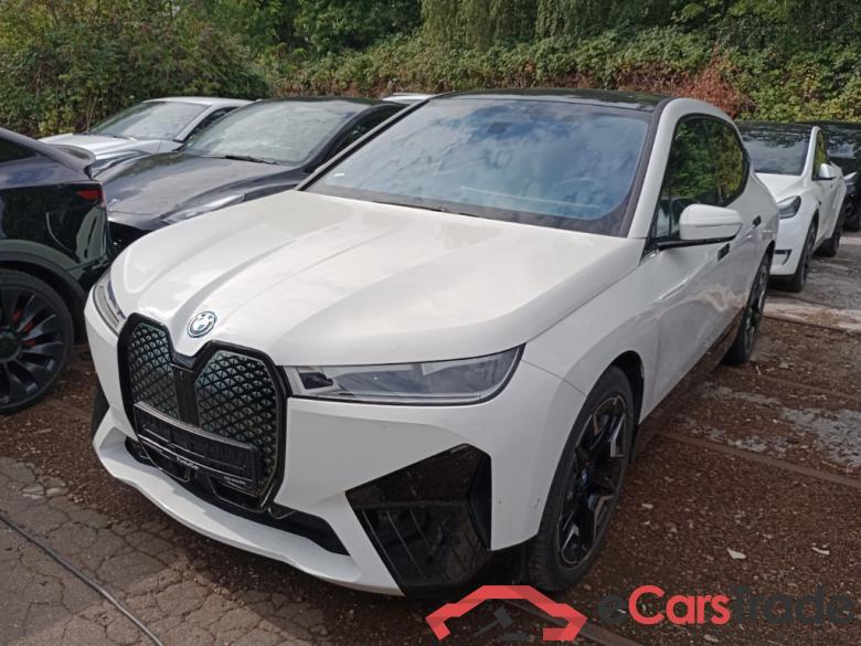 Bmw 40 xDrive Sport Baureihe iX #1