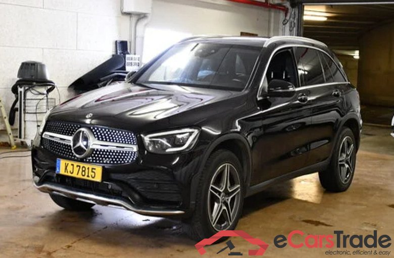 Mercedes-Benz GLC 300e 4Matic AMG Pano LED-Multibeam Burmester Ambient Widescreen Navi Sport-Leather-Alcantara Camera 360° KeylessGo Klima PDC ... #1
