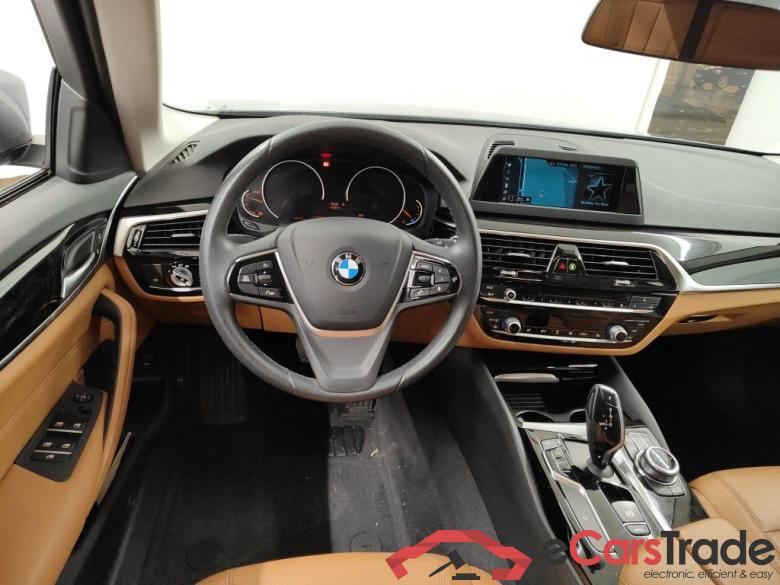 BMW 520d 190Hp Aut. LED-Xenon Navi Leather KeylessGo Camera Klima PDC ... #6