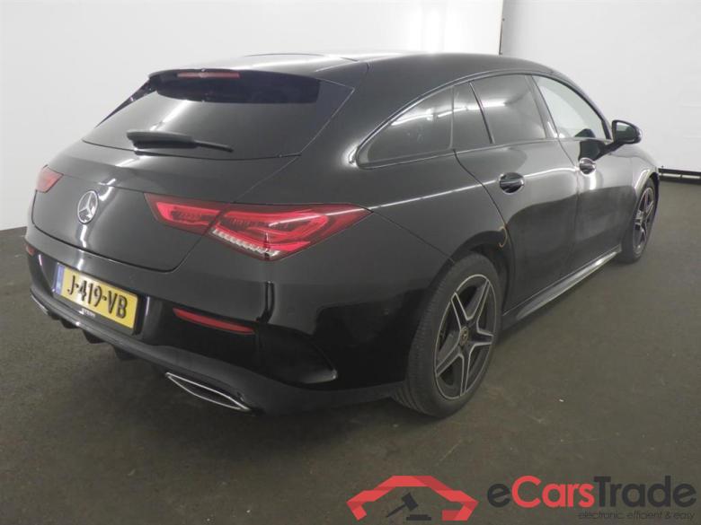 MERCEDES-BENZ CLA Shooting Brake 180 d Bns Sol. AMG #2