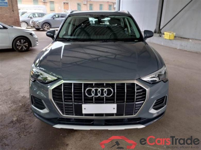 Audi 35BUSAD2020P AUDI Q3 / 2018 / 5P / SUV 35 TDI S TRONIC BUSINESS ADVANCED #6
