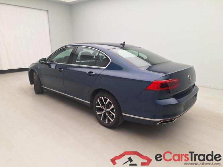 VW, Passat FL'19, Volkswagen Passat 1.4 TSI GTE Business DSG 4d #1