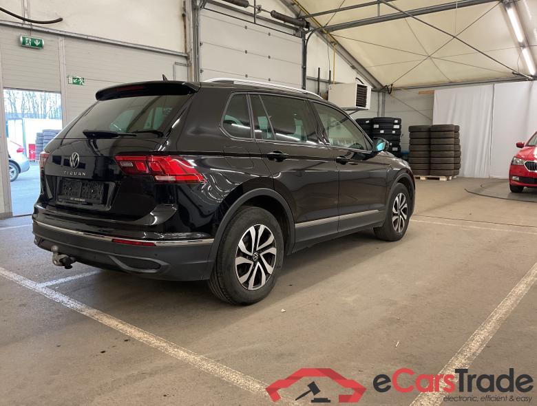 VOLKSWAGEN Tiguan Active 1.5 TSI ACT OPF 110 kW (150 ch) 7 vitesses DSG #2