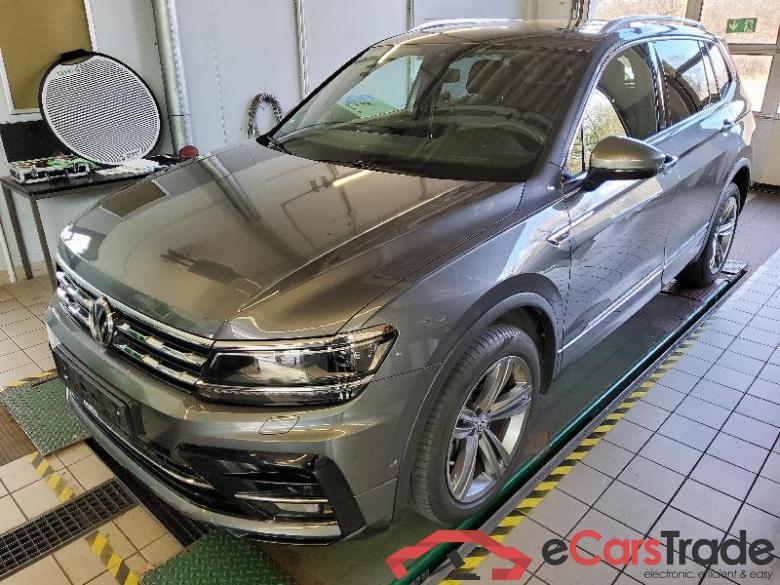 Volkswagen Tiguan Allspace (BW2)(08.2017->2021) DE - SUV5 2.0 TDI EU6d, Highline 4Motion (EURO 6d), 2020 - 2021 #1