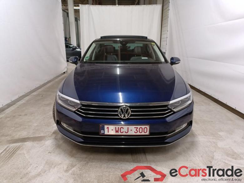 Volkswagen Passat 1.6 TDI Highline Business DSG7 4d #1