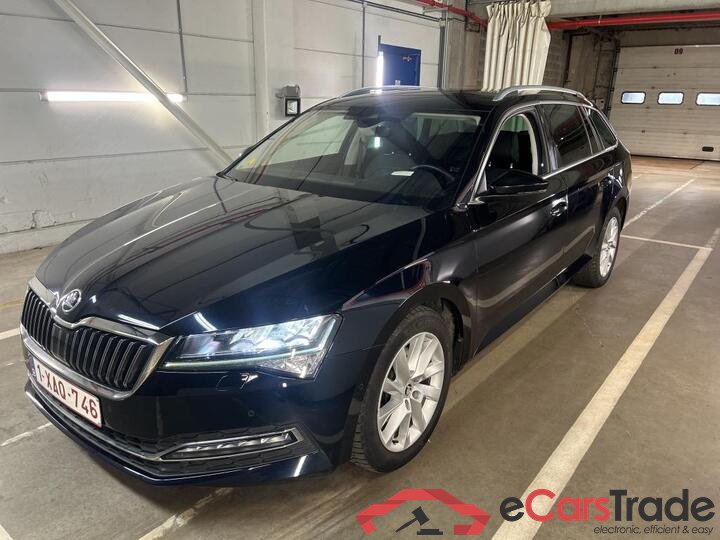 Skoda Superb Combi Superb Combi 2.0 CRTDI DSG7 Style 110kW/150pk  5D/P Auto-7