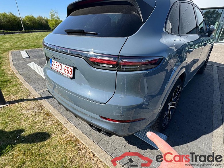 PORSCHE Cayenne Cayenne E-Hybrid Platinum Edition (MY22) #4