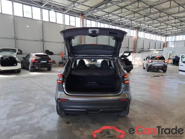 Nissan 51 NISSAN QASHQAI / 2017 / 5P / CROSSOVER 1.3 DIG-T 140 BUSINESS #5