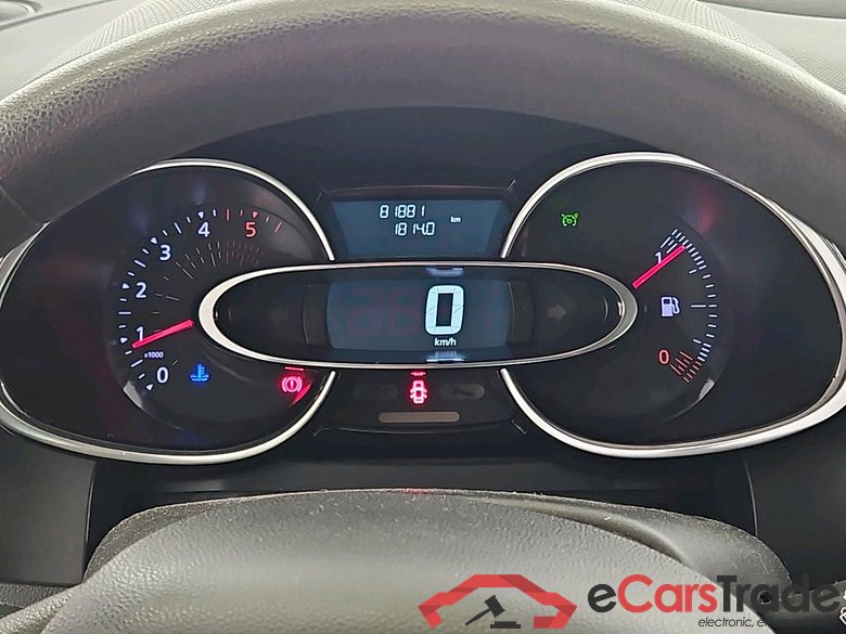 Renault Air Medianav dCi 90 Clio IV Air MediaNav 1.5 dCi 90CV BVM5 E6 #6