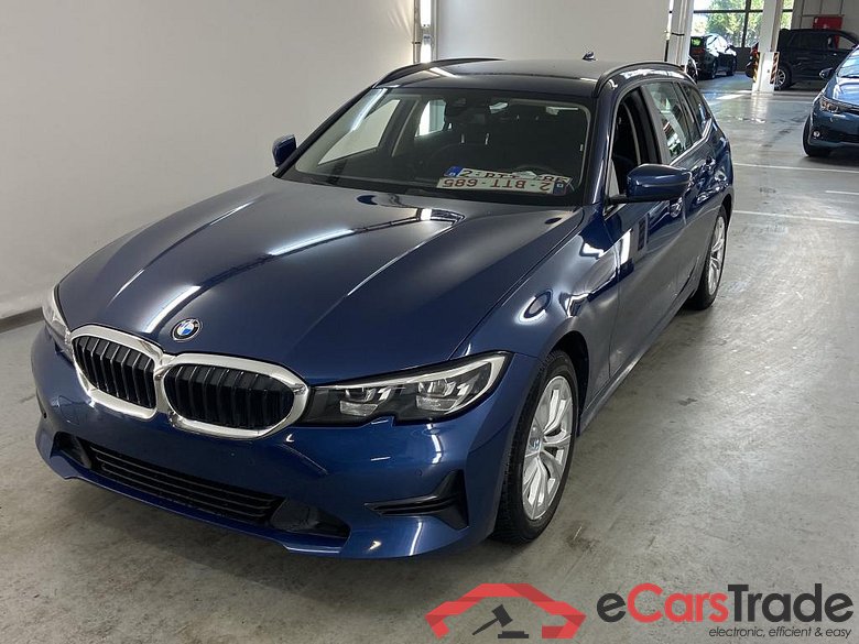 BMW 3 SERIES TOURING 2.0 318DA (100KW) TOURING Business Model Advantage Storage Mirror