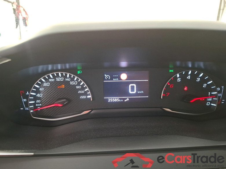 Peugeot PureTech 75 S&S Active Pack 208 Active Pack 1.2 PureTech 75CV BVM5 E6d #6