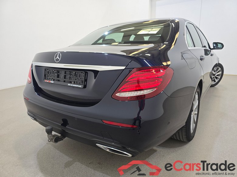 Mercedes E 200d Aut. LED-Xenon Widescreen Navi Sport-Leather KeylessGo Camera Klima PDC ... #4