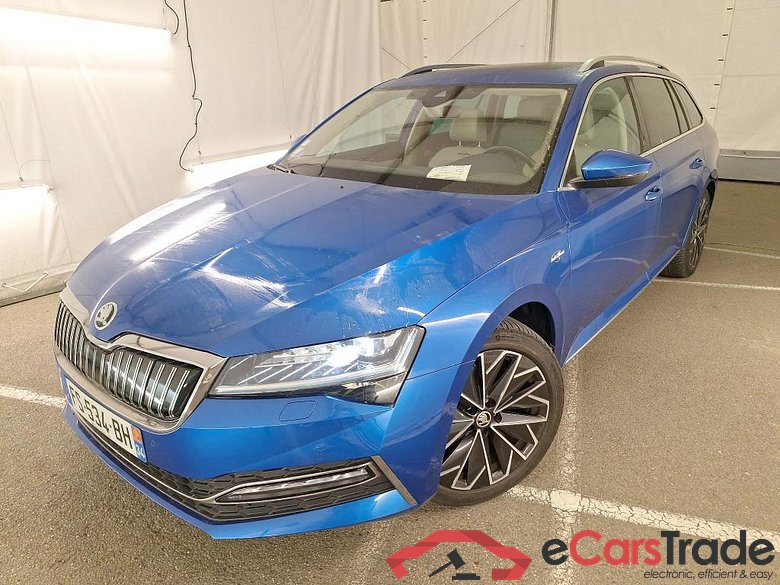 Skoda 1.4 TSI PHEV 218ch DSG6 Laurin & Klement Superb Break L&K iV 1.4 TSI Hybrid 215CV BVA6 E6dT #1