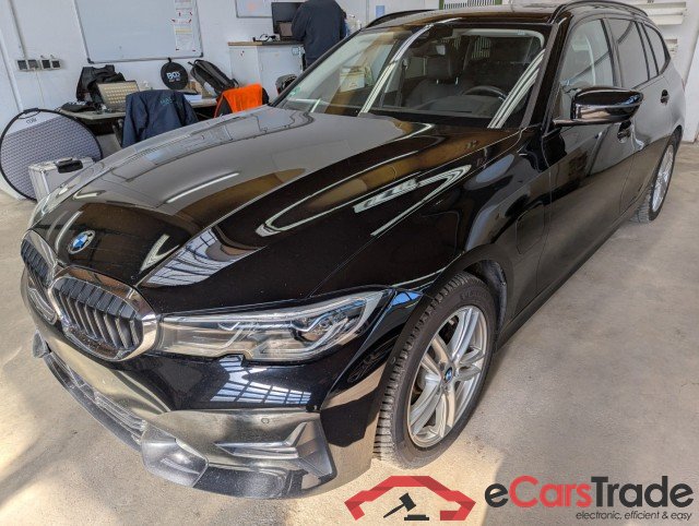 BMW 3-Serie Touring ´18 Baureihe 3 Touring 330 e Sport Line 2.0 185KW AT8 E6d #1