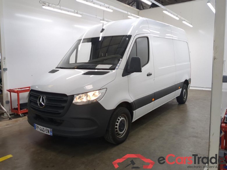 Mercedes 314 CDI traction Emp 3259 3.5T MERCEDES-BENZ Sprinter / 2018 / 4P / Fourgon tôlé 314 CDI traction Emp 3259 3.5T #1