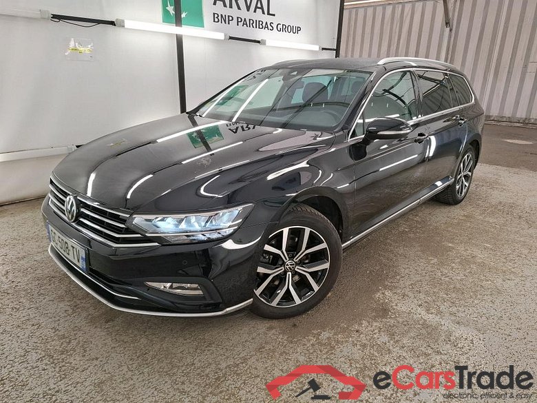 Volkswagen 2.0 TDI 150 SCR DSG7 SW LOUNGE VOLKSWAGEN Passat SW / 2019 / 5P / Break 2.0 TDI 150 SCR DSG7 SW LOUNGE