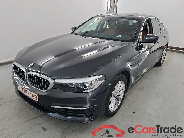 BMW 5 DIESEL - 2017 518 dA AdBlue Business #1