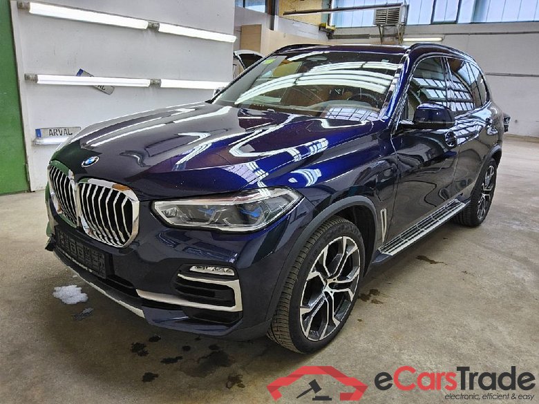 BMW X5 ´18 Baureihe X5 xDrive 45 e xLine 3.0 290KW AT8 E6d