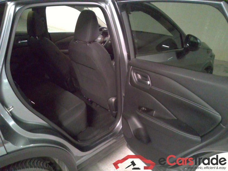 QASHQAI MY22 Mild-Hybrid 158 XTronic 2WD Acenta  Design pack          #6