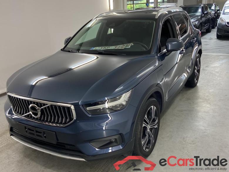 VOLVO XC40 1.5 T5 TE PHEV Inscription DCT STOCK Winter Xenium Premium Audio #1
