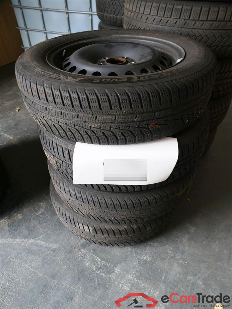 Ford Focus Turnier ´18 Focus Turnier Cool & Connect 1.5 EcoBlue 88KW AT8 E6dT