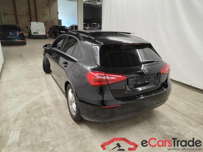 Mercedes-Benz A-Klasse A 180 d Business Solution 5d #3