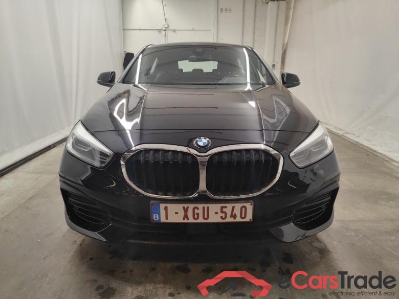 BMW 1 Reeks Hatch 118iA (103 kW) 5d #1
