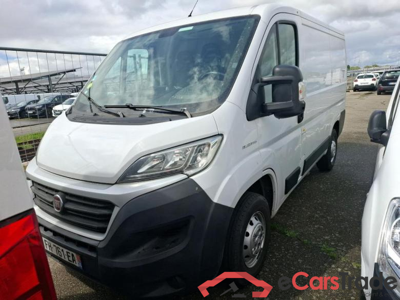Fiat 30 C H1 20 Multijet 115 Pack Pro Nav FIAT Ducato VU 4p Fourgon 30 C H1 20 Multijet 115 Pack Pro Nav