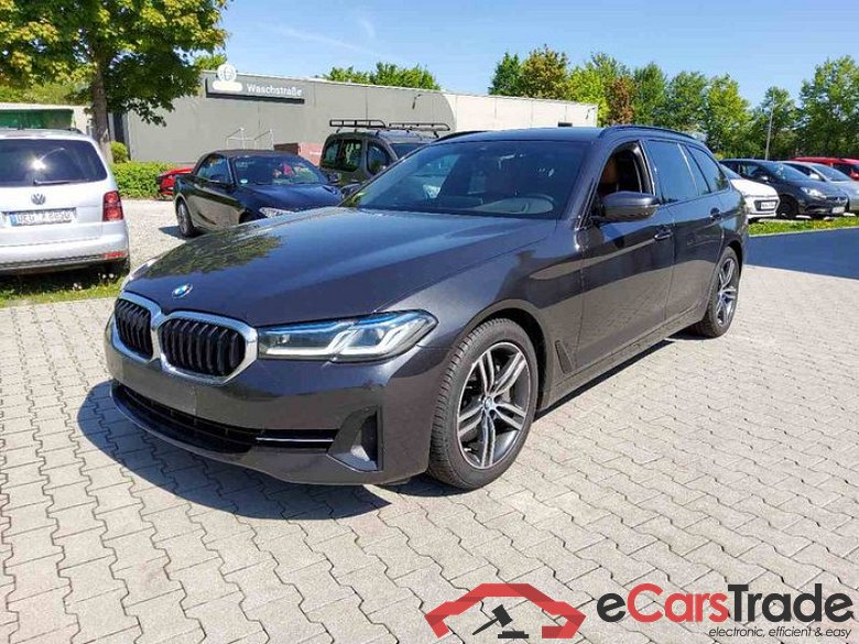 BMW Baureihe 5 Touring (G31)(2017->) DE - Kb5 530 d Mild-Hybrid EU6d, xDrive (EURO 6d), (Facelift) 2020 - 2024 #1