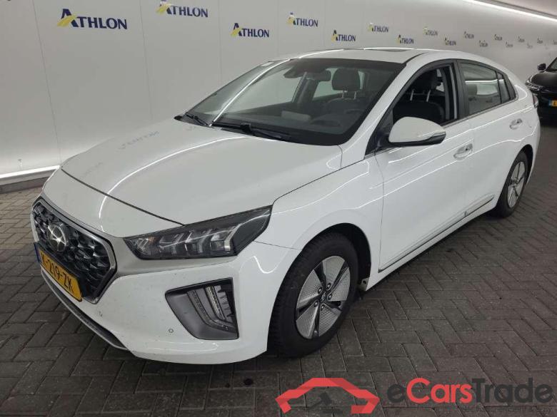 HYUNDAI IONIQ 1.6 GDI Blue HEV Premium Sky 5D 104kW #1