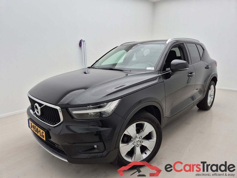 VOLVO XC40 1.5 T2 Momentum Pro AUT #1
