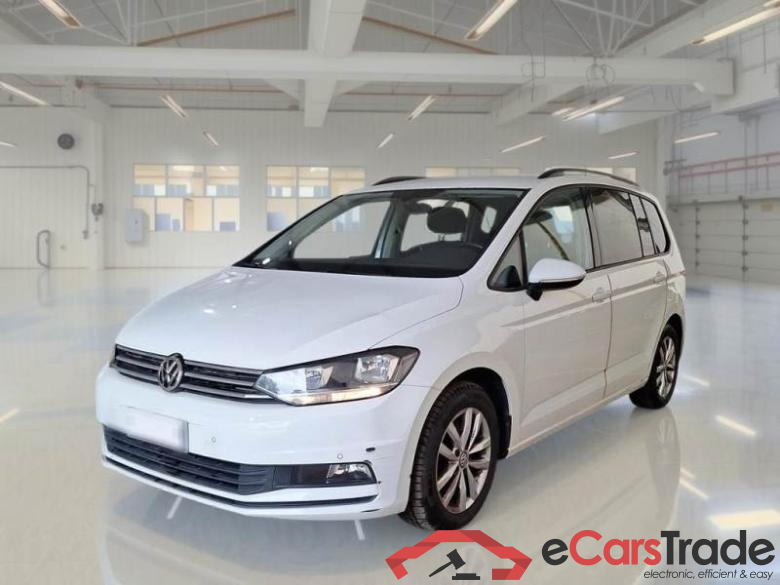 Volkswagen 40 VOLKSWAGEN TOURAN / 2015 / 5P / MONOVOLUME 1.6 TDI SCR BUSINESS BMT DSG