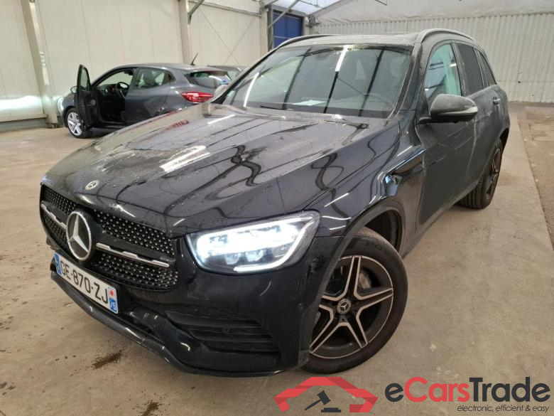 Mercedes 2.0 GLC 300 E AMG LINE 4MATIC MERCEDES-BENZ GLC / 2019 / 5P / SUV 2.0 GLC 300 E AMG LINE 4MATIC