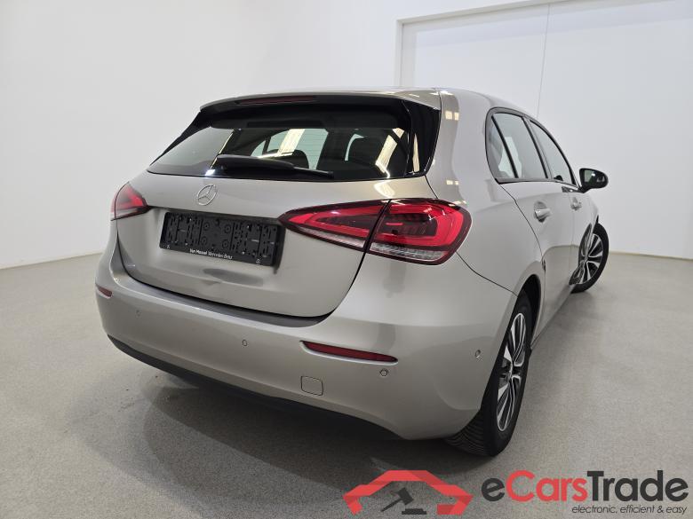 Mercedes A 180d LED-Xenon Widescreen Navi KeylessGo Camera Klima PDC ... #4