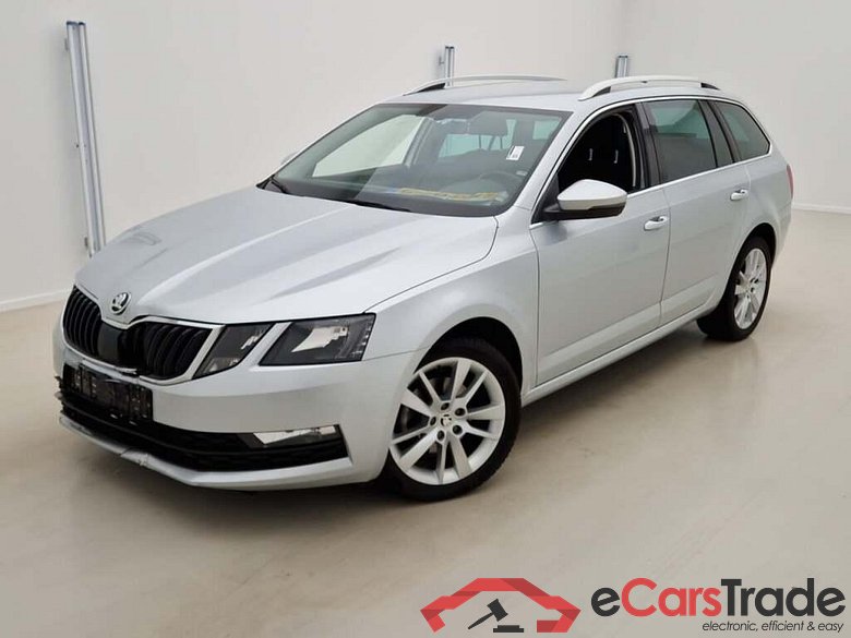 SKODA Octavia Combi 1.0 TSI Clever Edition DSG #1