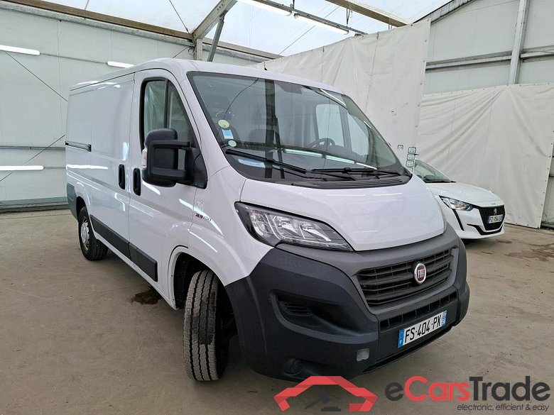 Fiat 30 C H1 23 Multijet 120 Pack Pro Nav FIAT Ducato  2014  4P  Fourgon tôlé 30 C H1 23 Multijet 120 Pack Pro Nav #4
