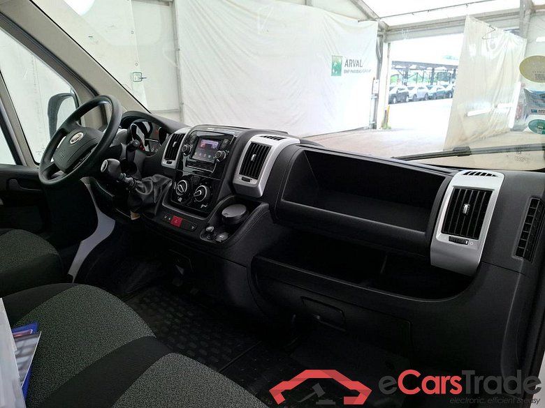 Fiat 30 C H1 23 Multijet 120 Pack Pro Nav FIAT Ducato  2014  4P  Fourgon tôlé 30 C H1 23 Multijet 120 Pack Pro Nav #5