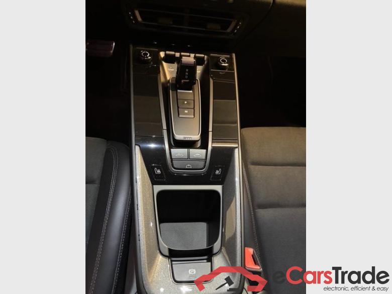 PORSCHE 911 Carrera 2 GTS Cabriolet Carrera GTS Cabriolet (MY22) #3