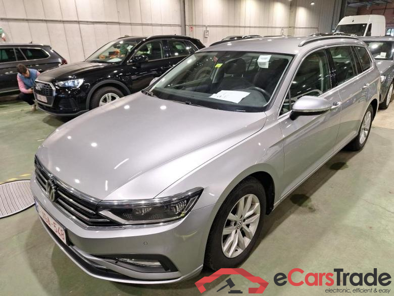 VOLKSWAGEN PASSAT VARIANT DIESEL - 2019 2.0 TDi SCR Style Business DSG