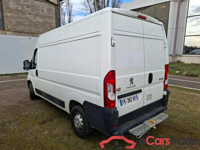 Peugeot BLUEHDI 110 PREMIUM 335 L2H2 PEUGEOT Boxer / 2014 / 4P / Fourgon tôlé BLUEHDI 110 PREMIUM 335 L2H2 #2