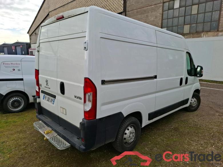 Peugeot BLUEHDI 110 PREMIUM 335 L2H2 PEUGEOT Boxer / 2014 / 4P / Fourgon tôlé BLUEHDI 110 PREMIUM 335 L2H2 #3